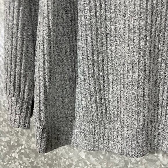 Torrid Women's Plus Size Relaxed Fit Plush Rib Quarter Zip Sweater - Size 2 (2X) - Picture 5 of 8